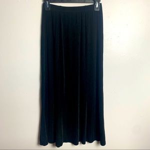 Birch Hill maxi black stretchy A line ladies skirt - Small